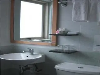 Hotel Bencoolen סינגפור 3*,