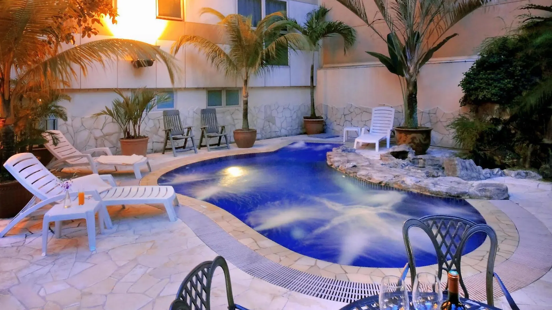 Hotel Bencoolen סינגפור
